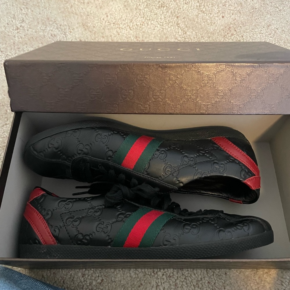 Gucci shoes